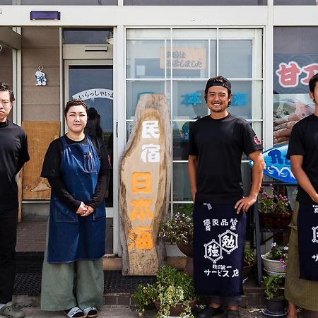 Hotel Minshuku Nihonkai Ishikari Esterno foto
