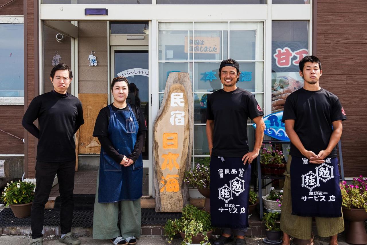 Hotel Minshuku Nihonkai Ishikari Esterno foto