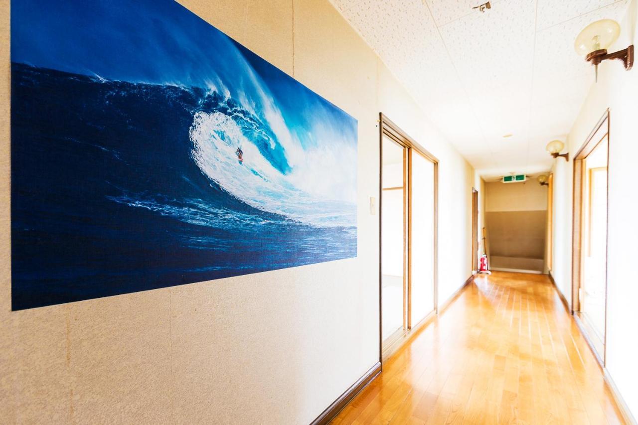 Hotel Minshuku Nihonkai Ishikari Esterno foto