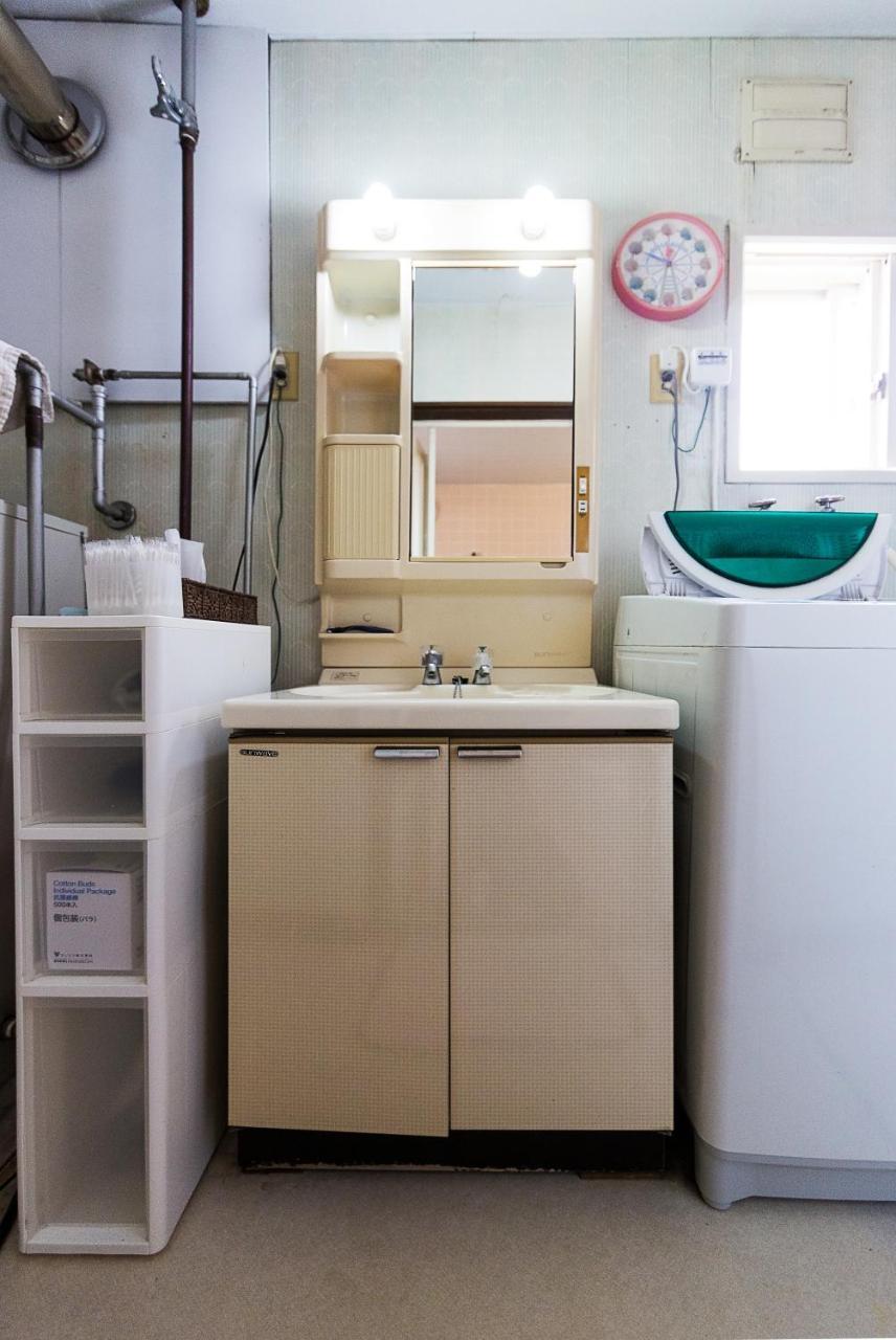 Hotel Minshuku Nihonkai Ishikari Esterno foto